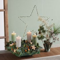 Article Plateau décoratif carré en métal vert avec base en bois 25,5×25,5cm