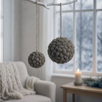Article Boule décorative en cône d'aulne à suspendre, blanchie à la chaux, 20 cm