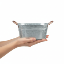 Article Coupe à fleurs avec anses, coupe décorative, métal, 17,5 × 12 × 9 cm