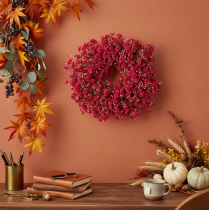 Article Couronne décorative en gypsophile artificielle rose-rouge 30 cm