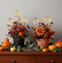 Article Lot de 12 piques décoratives citrouille en bois Halloween 31 cm