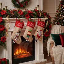 Article Lot de 3 chaussettes de Noël en tissu avec motifs Rouge et Beige 50 cm