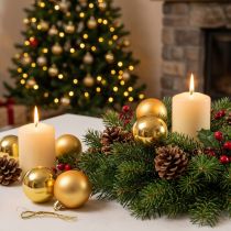 Article Boules de Noël en plastique doré 6cm - Lot de 12