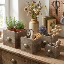Article Set de 4 tiroirs en bois avec poignées, marron patiné, tailles variées