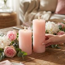 Article Bougies cylindriques rose clair 85×120 mm, lot de 2 – Décoration d'ambiance romantique