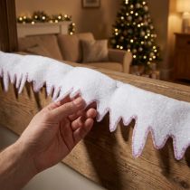 Article Guirlande imitant des stalactites en neige avec paillettes 13×180 cm – Lot de 3