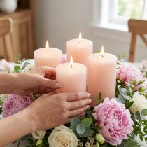 Article Bougies cylindriques rose clair Ø 60x80 mm - Lot de 4