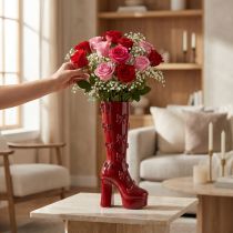 Article Vase décoratif en forme de botte avec nœud, 37 cm