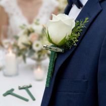 Article Clips de corsage vert et argent 2,6 x 5 cm - Lot de 50