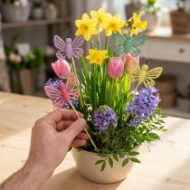 Article Décorations de Printemps Papillons en Bois sur Tige – Lot de 10