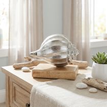 Article Coquillage décoratif en métal argenté sur socle en bois, H15cm