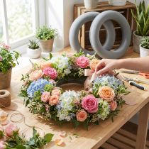 Article Couronnes en mousse florale grise avec base en plastique H3,5cm Ø25cm (lot de 6)