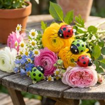 Article Coccinelles décoratives avec clip 4,5 cm en rouge et vert - Lot de 6