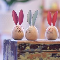 Article Figurines décoratives de lapins en bois avec visages pour une touche ludique sur les tables et les étagères, 14 cm, lot de 3