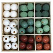 Article Perles/billes en bois pour loisirs créatifs, vertes assorties, Ø 3 cm, 36 pièces