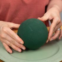 Article Boule en mousse florale petite verte Ø12cm 5 pcs