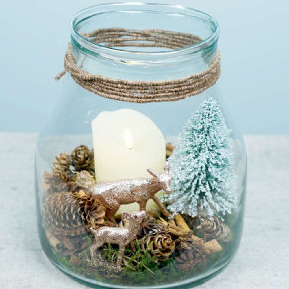 Déco d’hiver dans le verre avec bougie LED