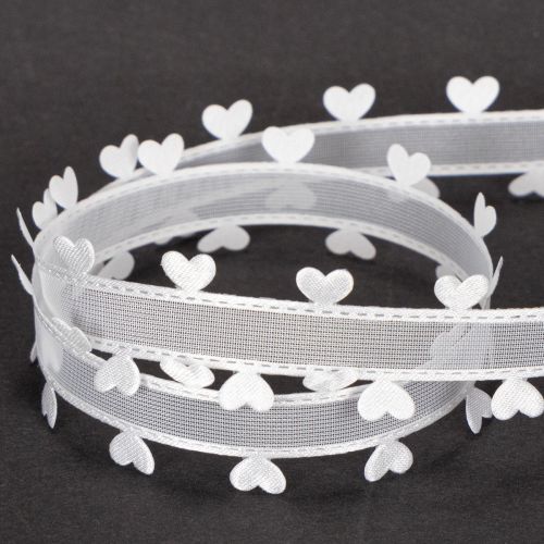 Ruban décoratif blanc avec motif cœur 20 mm x 15 m en polyester | Floristik24.fr