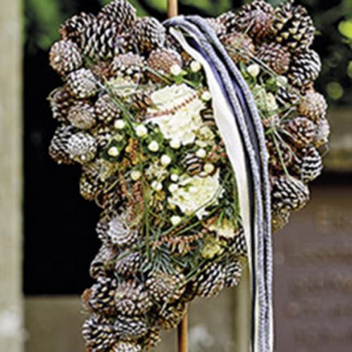 Floristik24 Coeur en mousse florale 18cm x 9cm x 3,5cm