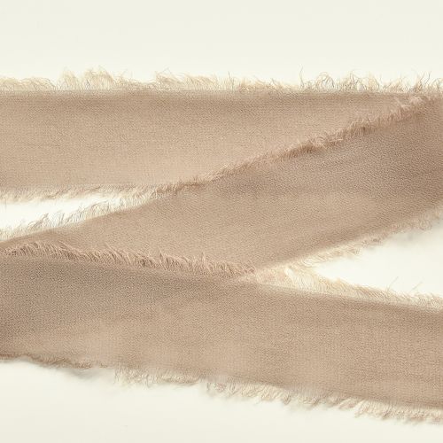 Article Ruban décoratif en mousseline de soie marron boue 40 mm 15 m