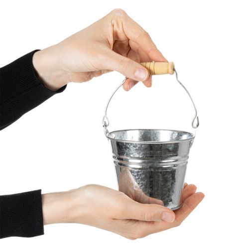 Lot de 10 petits seaux en zinc argenté avec anse bois Ø10 cm | Floristik24.fr