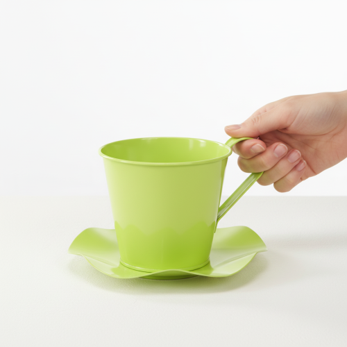Article Tasse à thé décorative en métal avec soucoupe, vert clair, Ø 12 cm, H 10 cm, lot de 8.