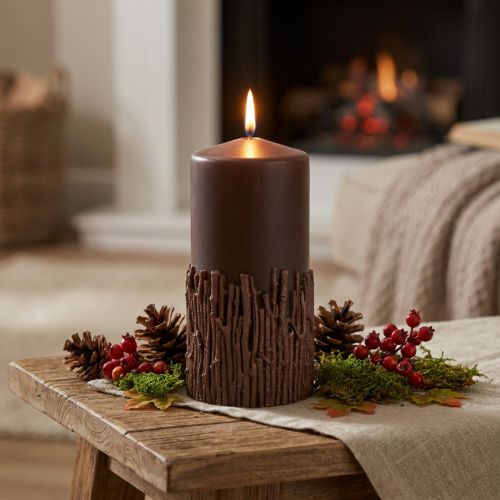 Bougie cylindrique décorative en cire effet branches – brun foncé 150x70mm | Floristik24.fr