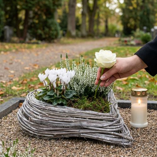 Coupe décorative en forme de cœur en rotin blanc 20x24 cm | Floristik24.fr
