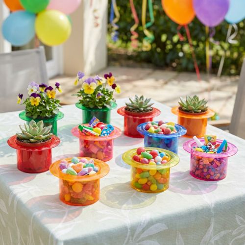 Article Mini chapeaux colorés en plastique pour décoration intérieure, set de 9