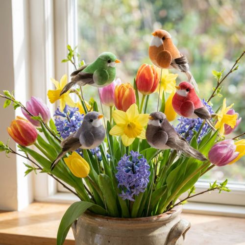 Lot de 18 oiseaux décoratifs avec plumes colorées et fixation métallique 5 cm | Floristik24.fr