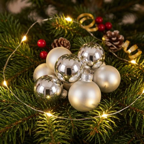 Boules de Noël argentées en verre 4 cm – Lot de 24 mats et brillants | Floristik24.fr
