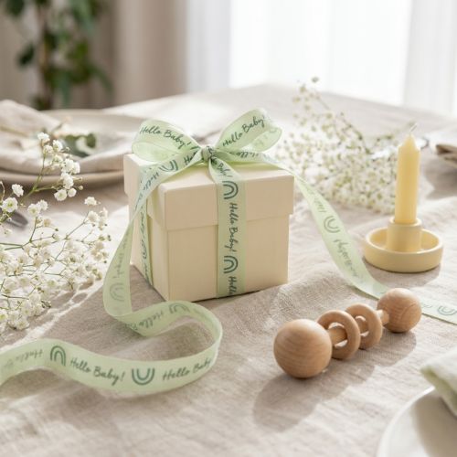 Ruban décoratif Hello Baby vert pastel 25 mm x 16 m | Floristik24.fr