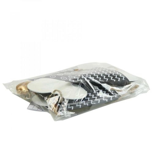 Article Décoration en métal à suspendre en forme de cœur noir et blanc 7,5 x 11 cm 4 pièces
