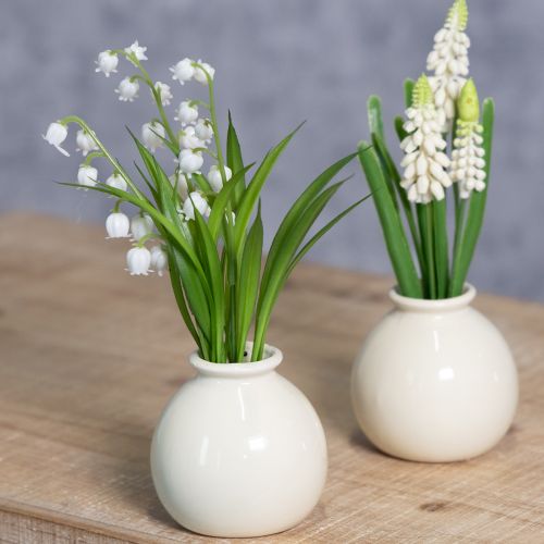 Article Bouquet artificiel de muguet dans un vase classique, idéal pour la décoration intérieure, 20 cm
