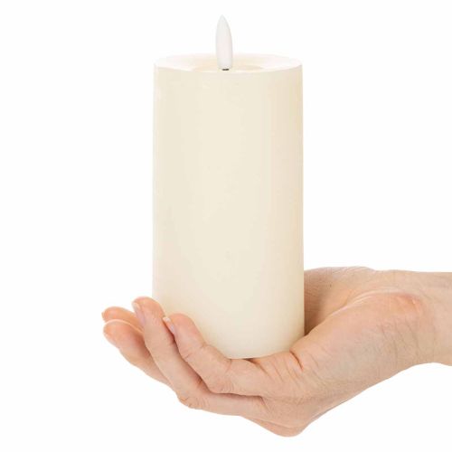 Bougie pilier LED en cire véritable blanche avec fonction minuterie, blanc chaud, 15 cm | Floristik24.fr
