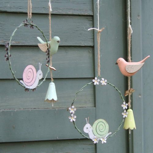 Floristik24 Bague décorative avec escargot, décoration printanière, décoration métal vert/rose Ø14,5cm lot de 2