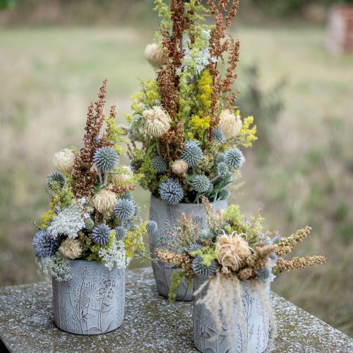 Article Vase vase à fleurs en béton blanc avec fleurs en relief vintage Ø14.5cm