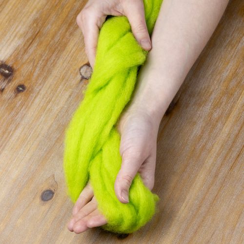 Laine Feutrée Verte 100 % Naturelle pour Décoration - 2 m | Floristik24.fr