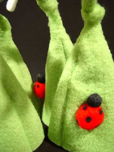 Floristik24 Réchauffeur d'oeufs feutre fleurs 16cm 4pcs