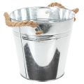 Cache-pot en métal avec