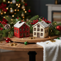 Lot de 2 bougeoirs en céramique maison enneigée 7 cm | Floristik24.fr