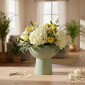 Coupe à plante en métal sur pied haut ronde 18cm vert clair | Floristik24.fr