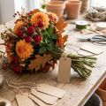 Étiquettes en papier kraft avec cordelette 9,5 cm et 8 cm - Lot de 100 pièces | Floristik24.fr