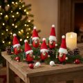 Figurines décoratives lutins de Noël en bois rouge et vert 10,5/12 cm - Lot de 6 | Floristik24.fr