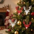 Déco Sapin Noël Tête de Renne Bois Rouge et Blanc 6,5 x 7,5 cm - Lot de 8 | Floristik24.fr