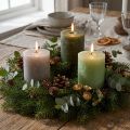 Set de 12 bougies cylindriques décoratives vertes 70x80 mm, pour table et bien-être | Floristik24.fr