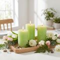 Bougies cylindriques vert clair en cire teintée - Lot de 4 - Ø6 cm x H8 cm | Floristik24.fr