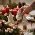 Lot de 12 mini sapins décoratifs effet neige champagne et blanc H8 cm | Floristik24.fr