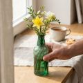 Mini vase en verre vert Ø6 cm H17 cm | Floristik24.fr