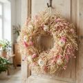 Couronne décorative en avoine séchée et fleurs roses Ø29 cm | Floristik24.fr